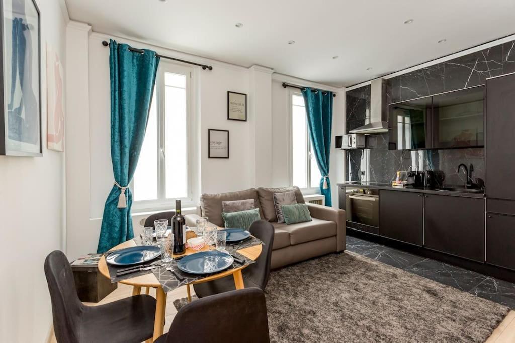 Suite Paris, Tour Eiffel, Champs Elysees Εξωτερικό φωτογραφία