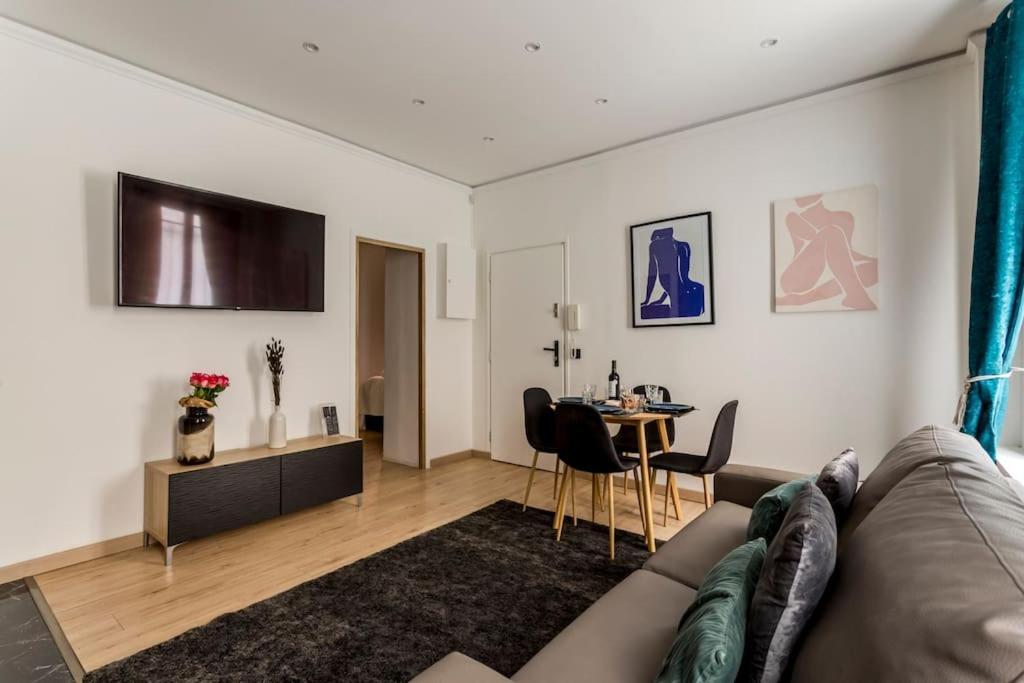Suite Paris, Tour Eiffel, Champs Elysees Εξωτερικό φωτογραφία