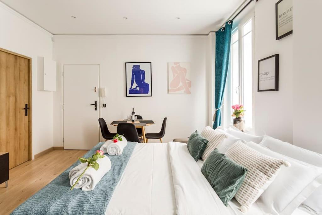 Suite Paris, Tour Eiffel, Champs Elysees Εξωτερικό φωτογραφία