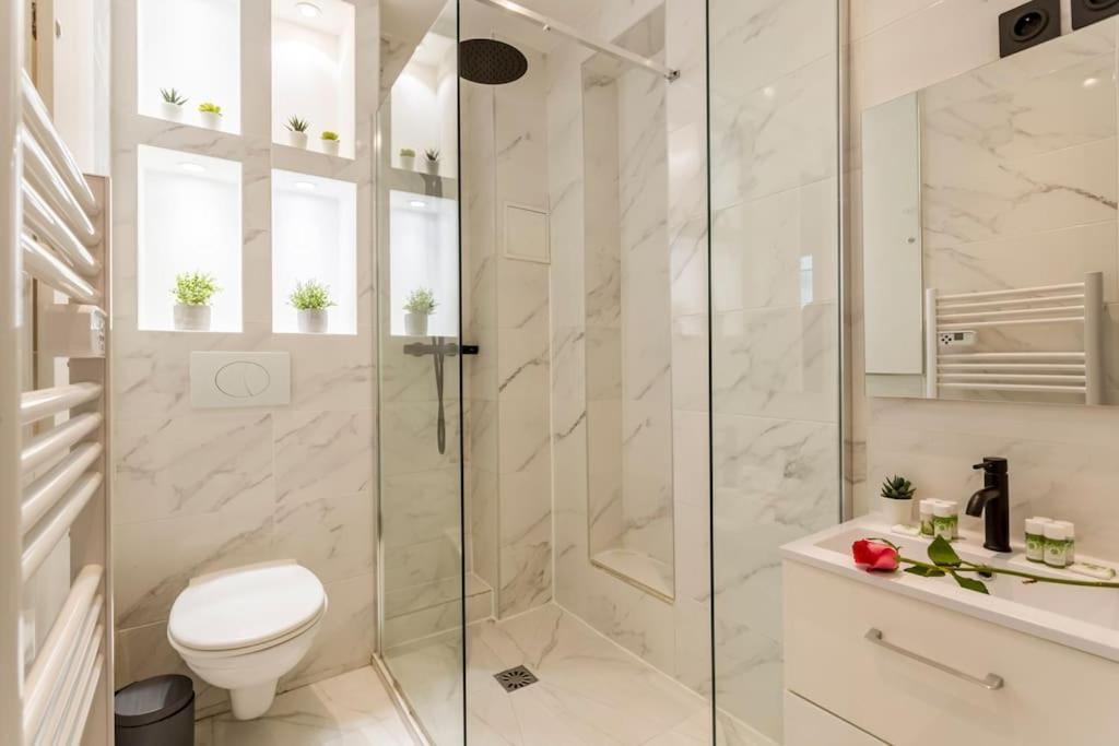 Suite Paris, Tour Eiffel, Champs Elysees Εξωτερικό φωτογραφία