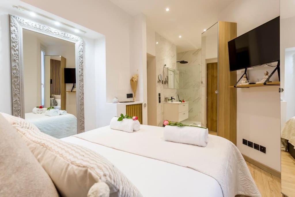 Suite Paris, Tour Eiffel, Champs Elysees Εξωτερικό φωτογραφία